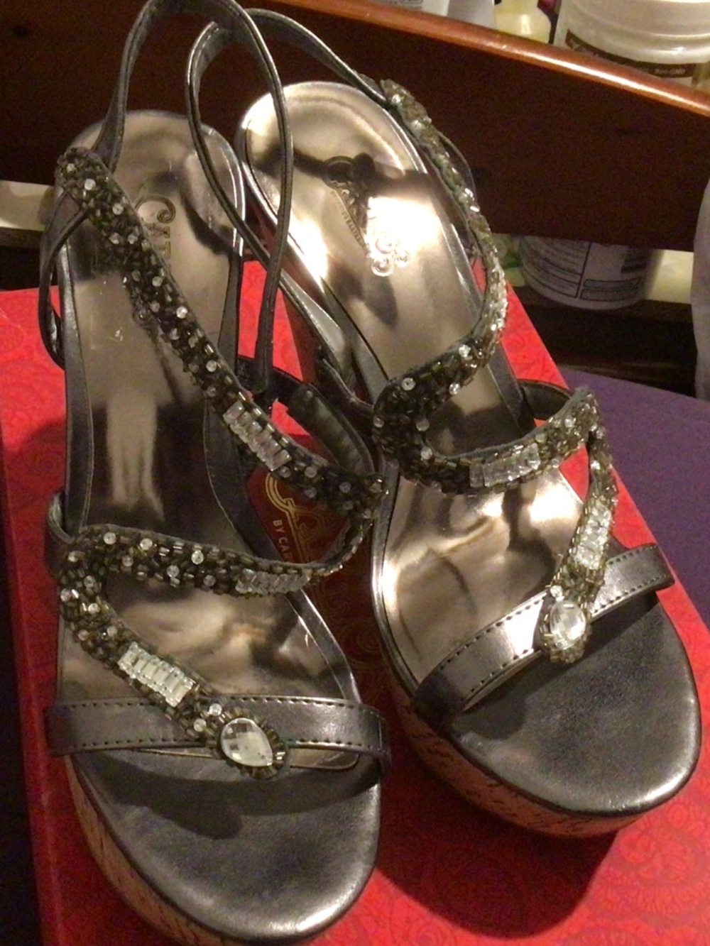 NWT With Box Vintage Carlos by Carlos Santana Silver W/Rhinestones Wedges 7.5